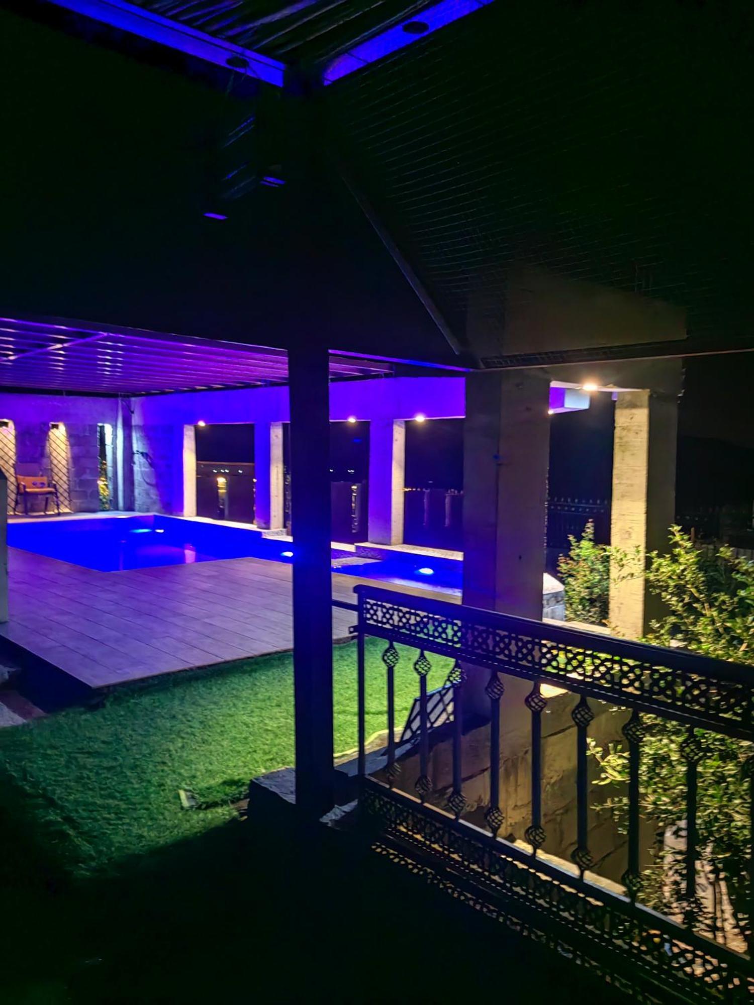 Al Romaan Villa Sayq Luaran gambar